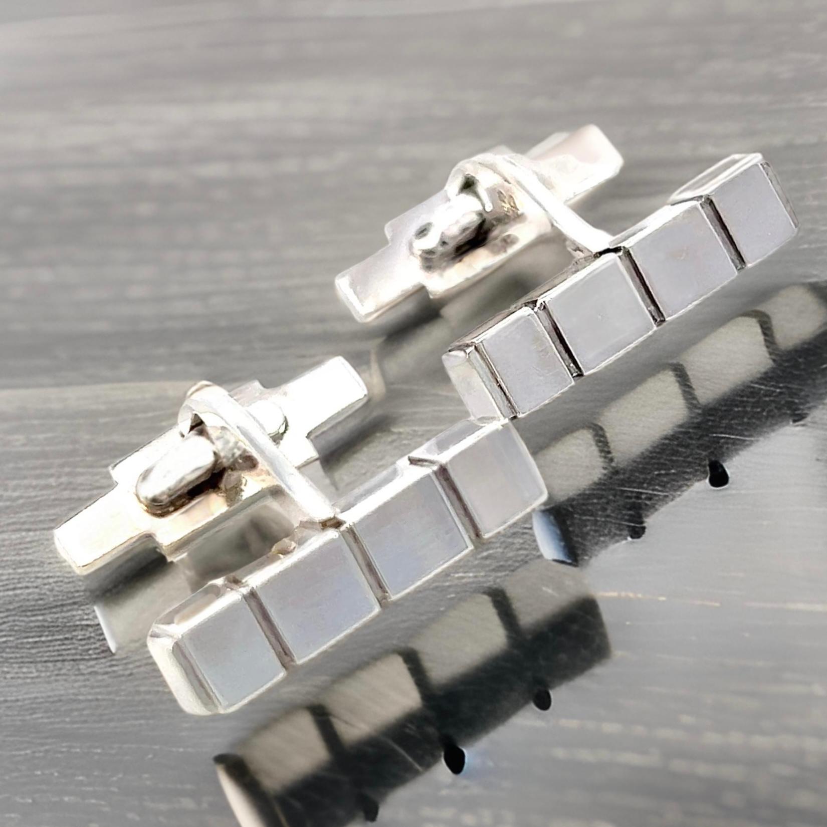 Georg Jensen Estate Mens Cufflinks Sterling Silver GJ29

These Georg Jensen sterling silver cufflinks are a refined statement of modern design and craftsmanship.

Featuring a sleek pattern, they embody the clean, minimalist aesthetic for which Georg