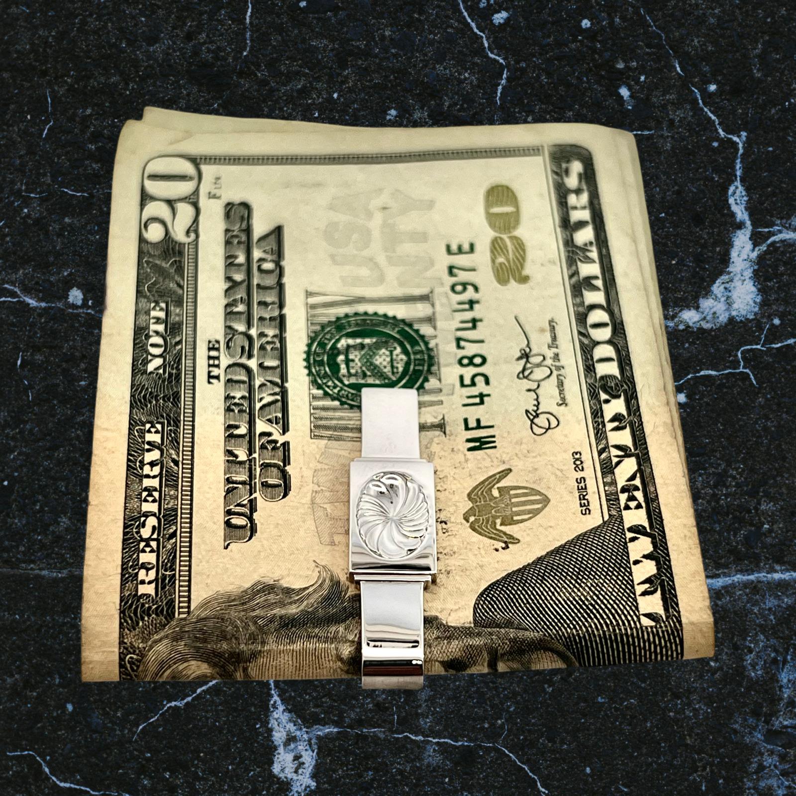 Authentic Georg Jensen Estate Money Clip Tie Clip Silver GJ36

This elegant Authentic Georg Jensen Men's Money Clip Tie Clip is made of sterling silver and has a weight of 9.08 grams.

TRUSTED SELLER SINCE 2002

PLEASE SEE OUR HUNDREDS OF POSITIVE