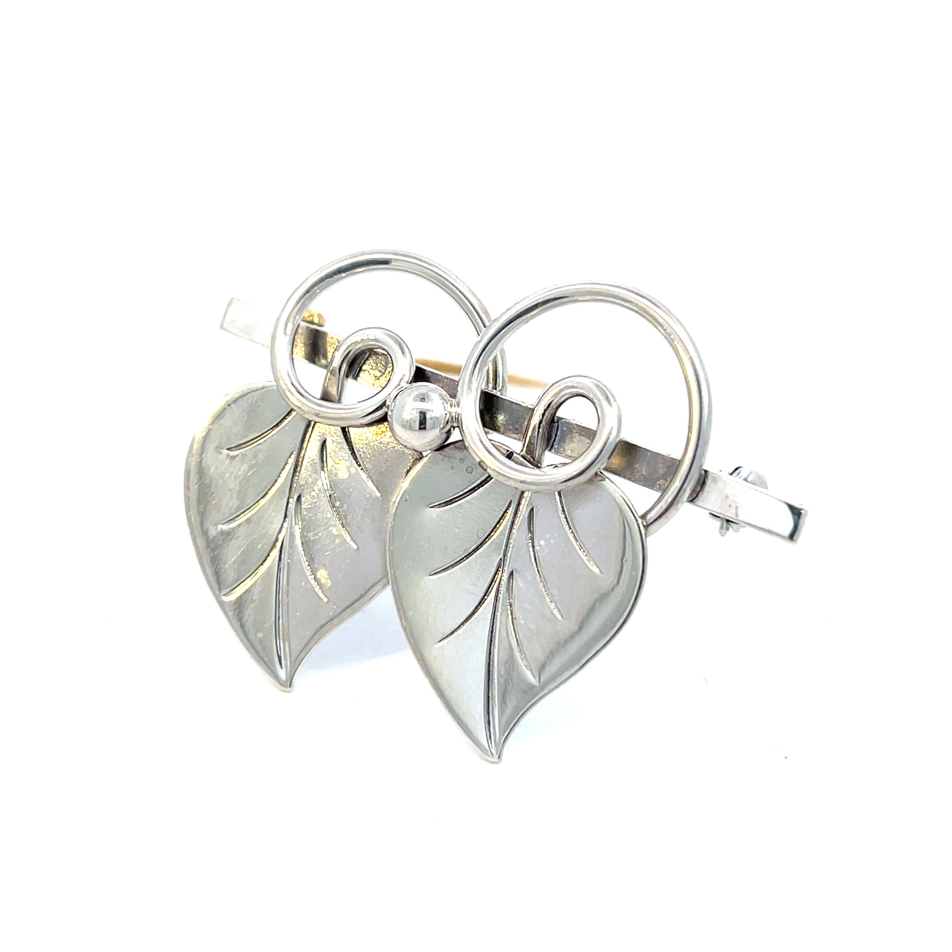 Georg Jensen Estate Vine Leaves Brosche Silber im Zustand „Gut“ im Angebot in Brooklyn, NY