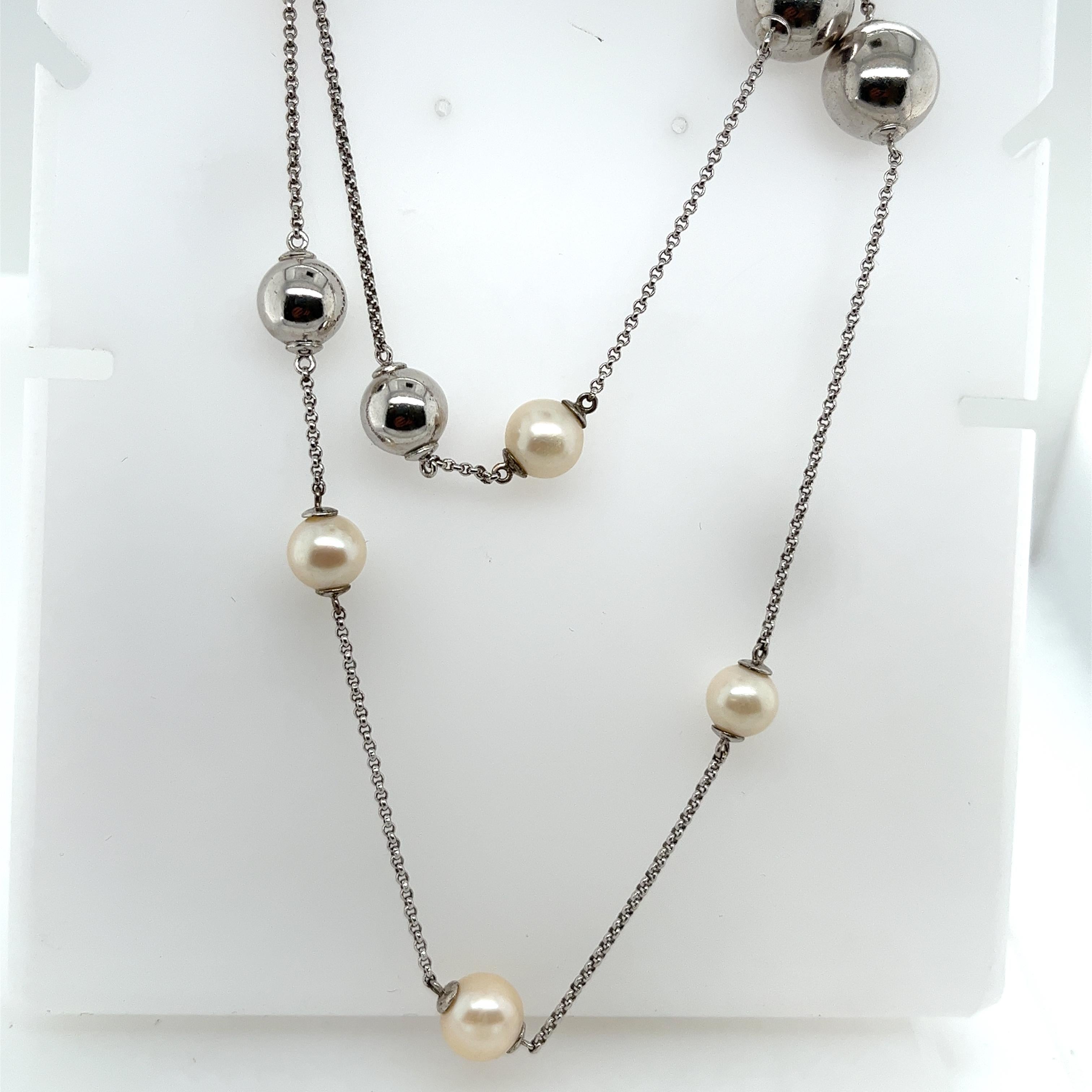 Georg Jensen - Freshwater Pearl Sterling Silver Necklace 56 inches In Excellent Condition For Sale In London, GB