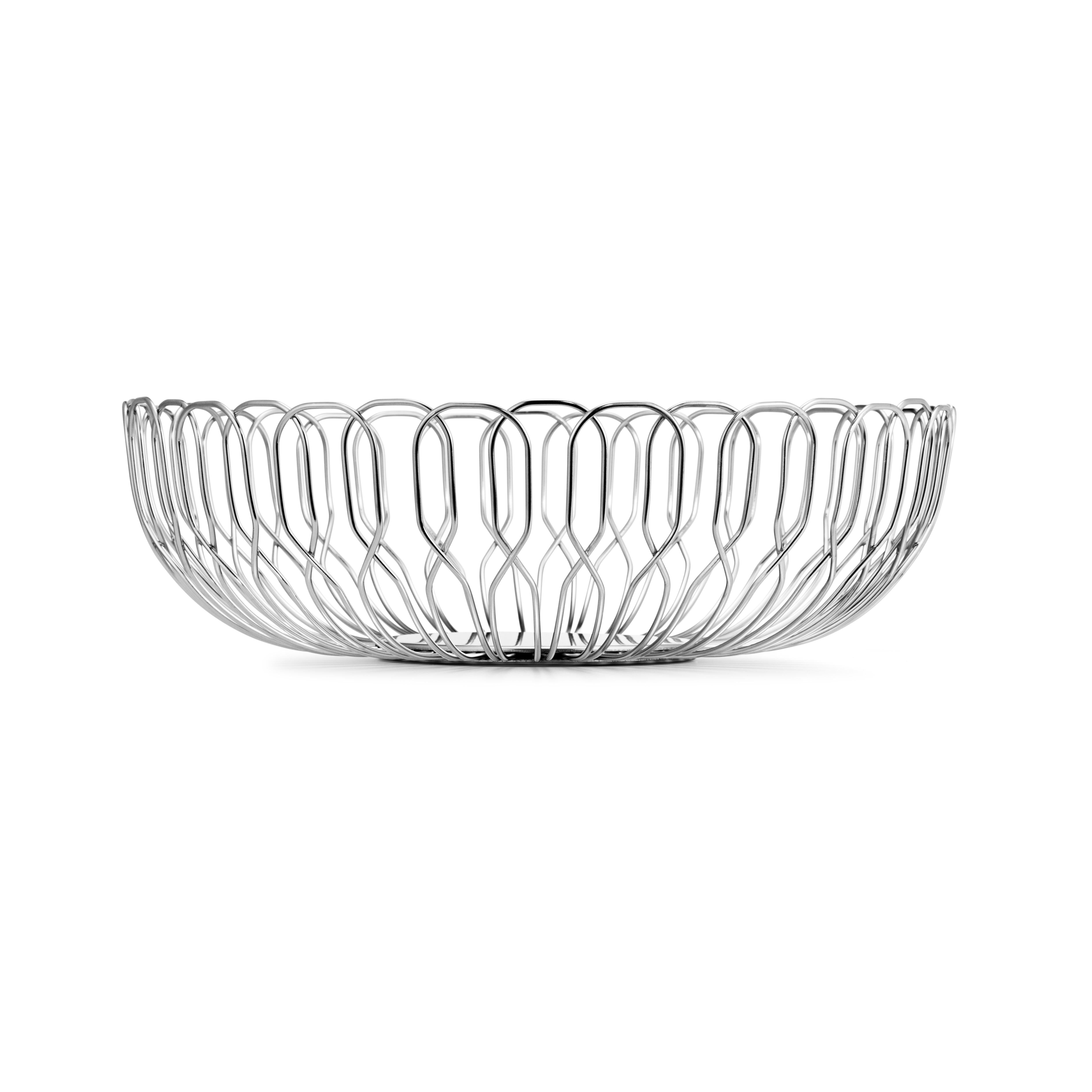 The woven form of this wire bread basket references the shapes of the other products of the Alfredo collection. The Alfredo collection brings style and energy to your daily routine.