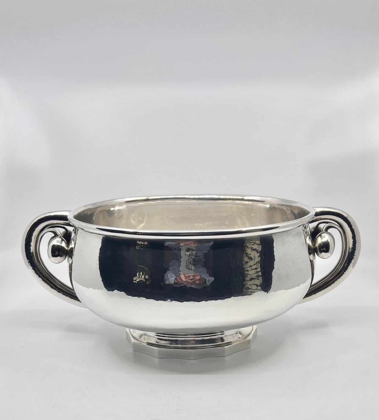Art Nouveau Georg Jensen Large Sterling Silver Centerpiece Bowl 501 For Sale