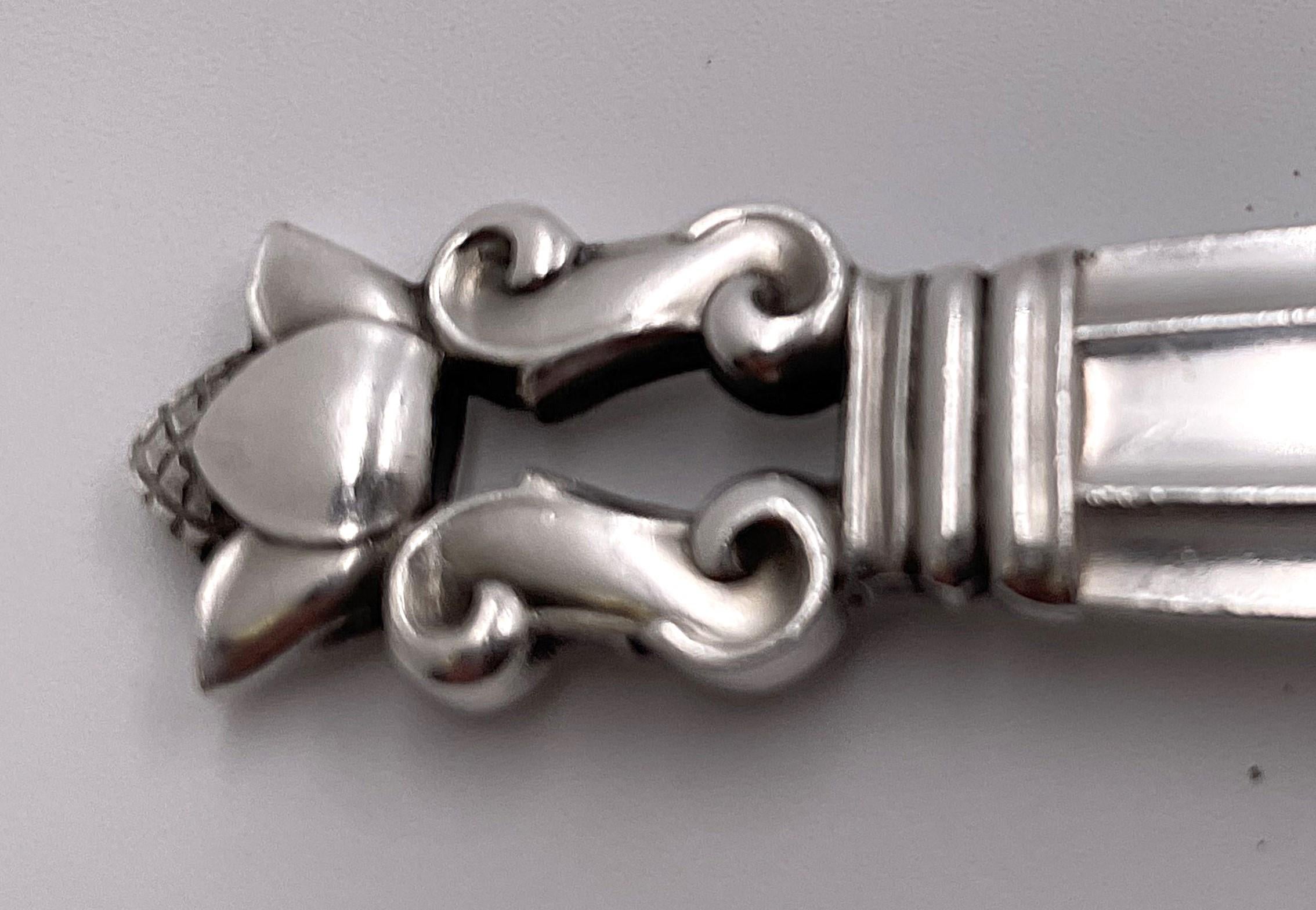 Georg Jensen Large Sterling Silver Mashed Potato Spoon in Acorn Pattern In Good Condition For Sale In New York, NY