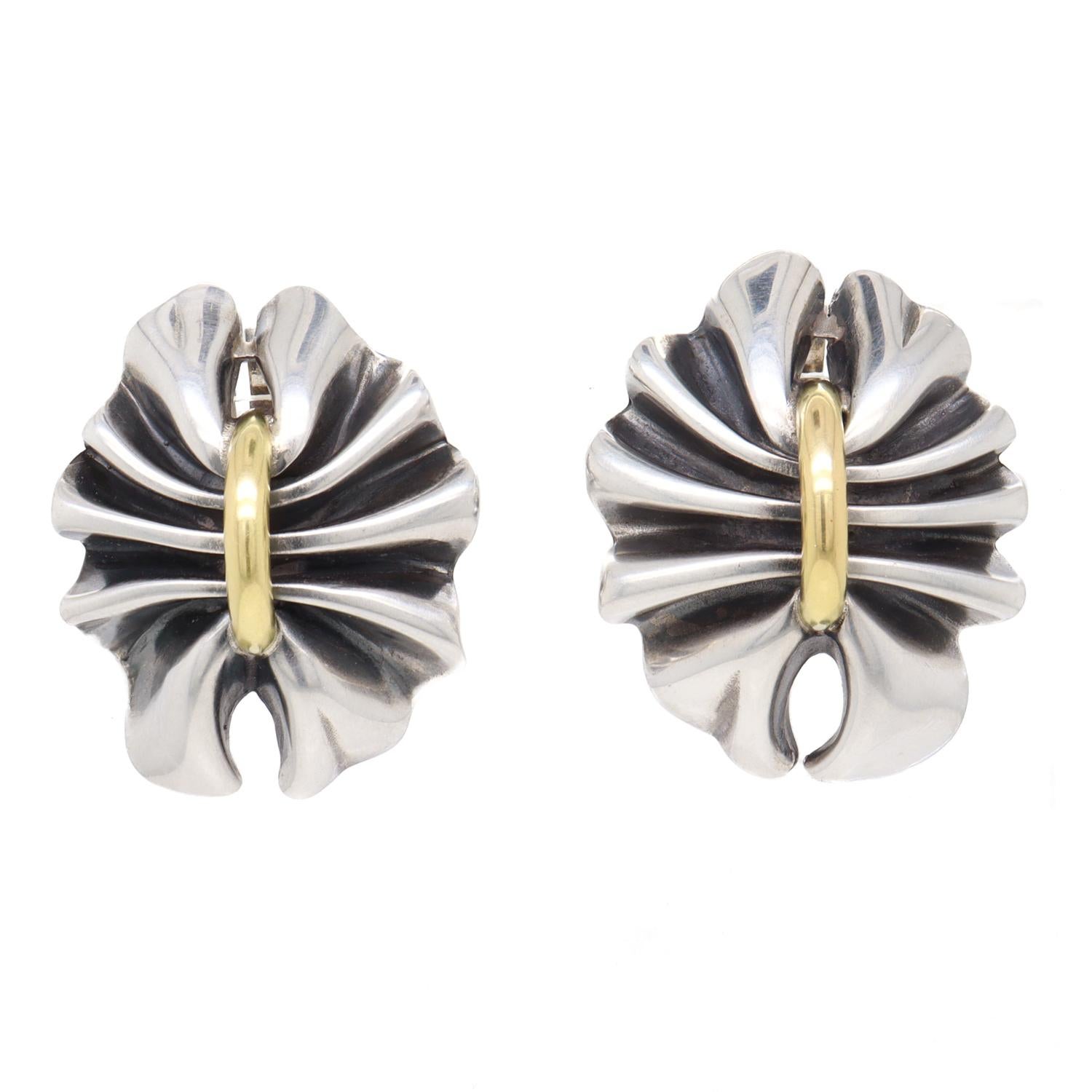 Georg Jensen Lene Munthe Sterling Silver & 18K Yellow Gold #400 Clip-On Earrings In Good Condition For Sale In Philadelphia, PA