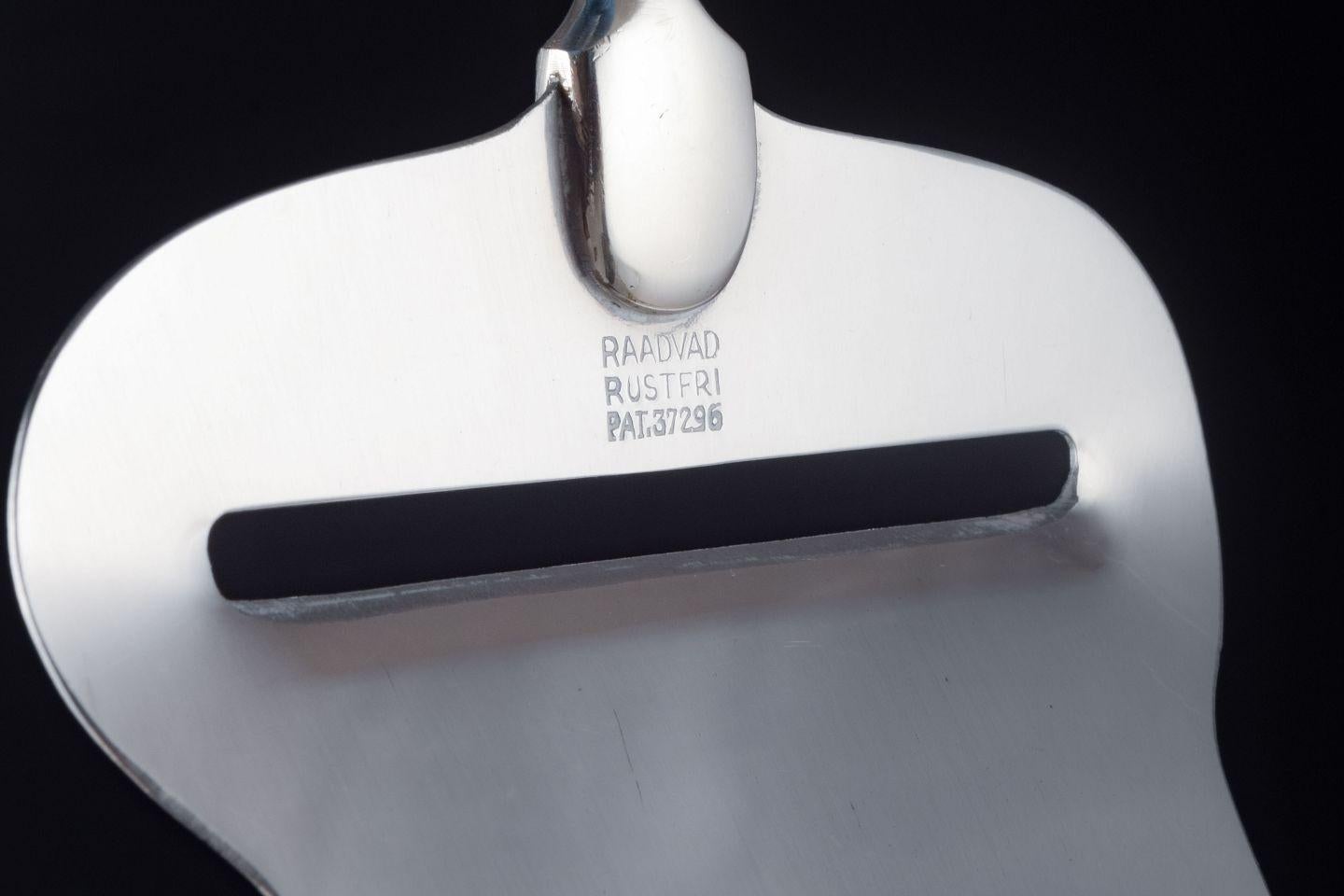 Georg Jensen. 