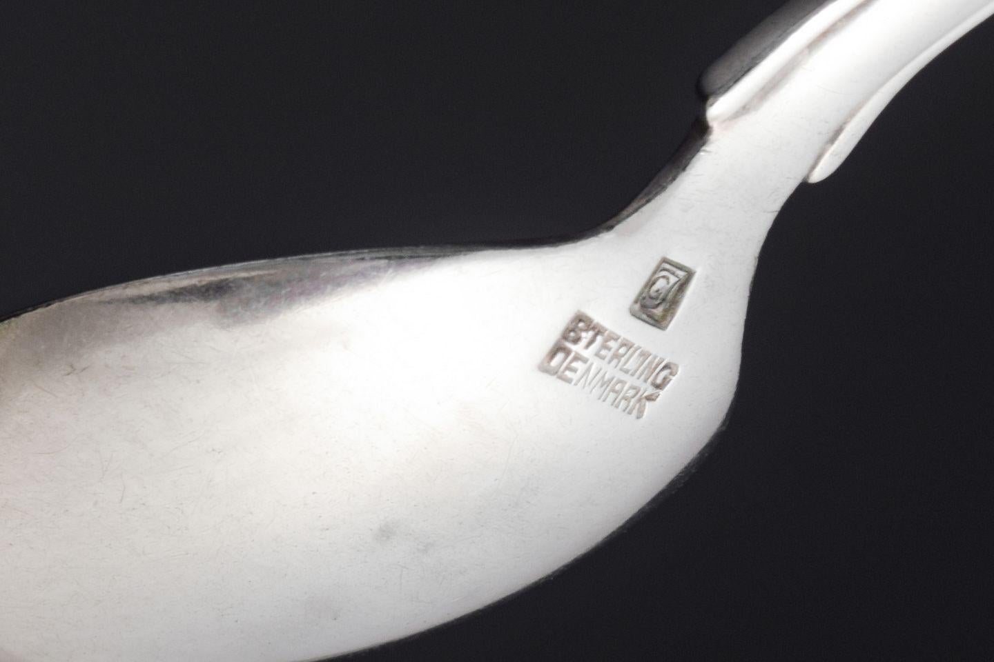 Inizio XX secolo Georg Jensen. Cucchiaio da sale e cucchiaio da tè 