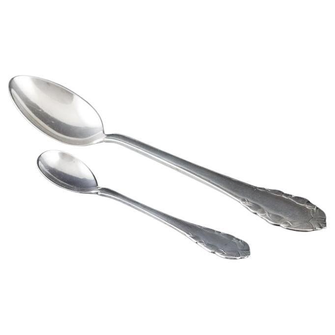 Georg Jensen. Cuillère à sel et cuillère à thé "Lily of the Valley" en argent sterling.
