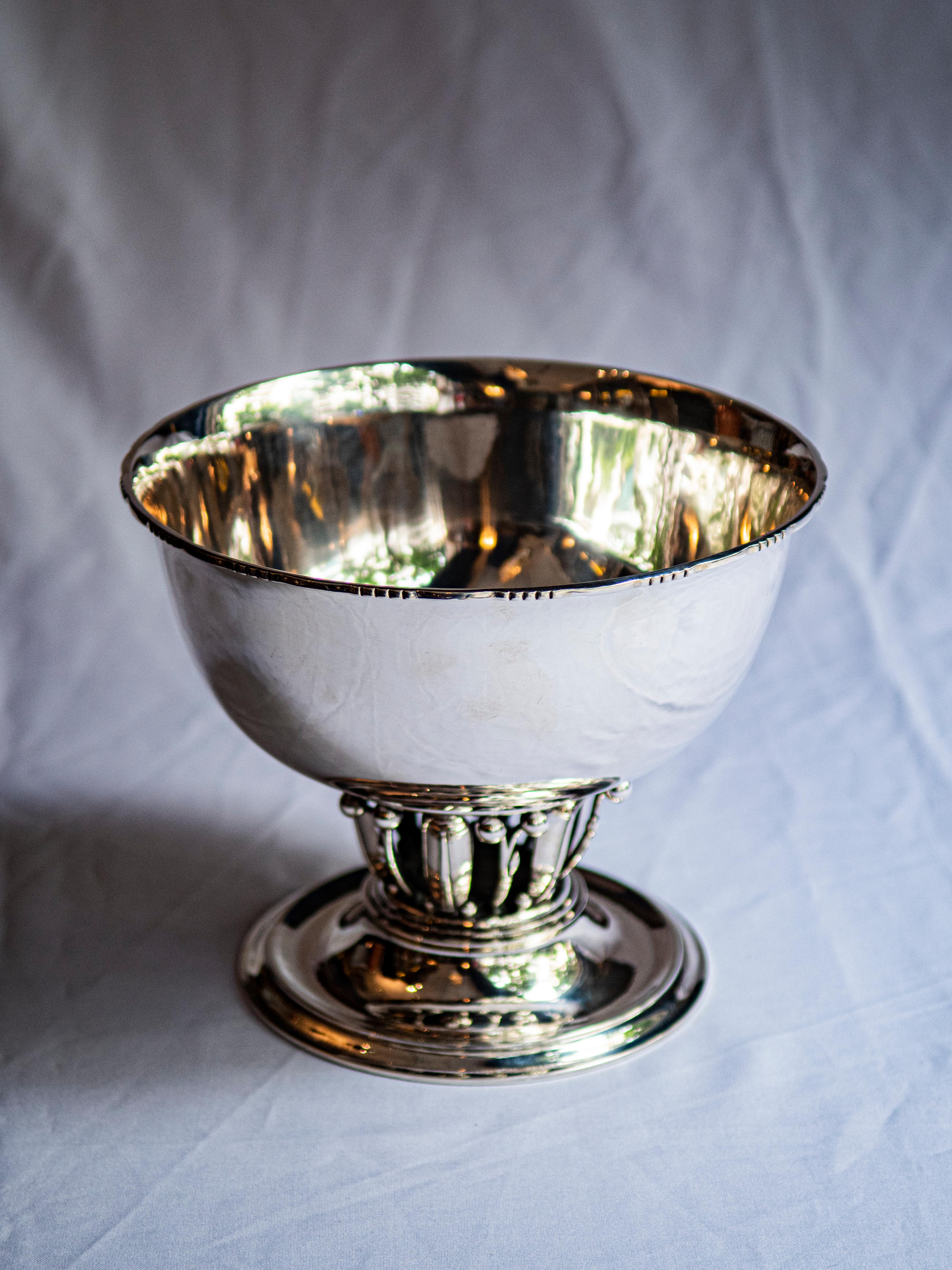 Art Deco Georg Jensen Louvre Bowl, nro. 19b, circa 1933-1944