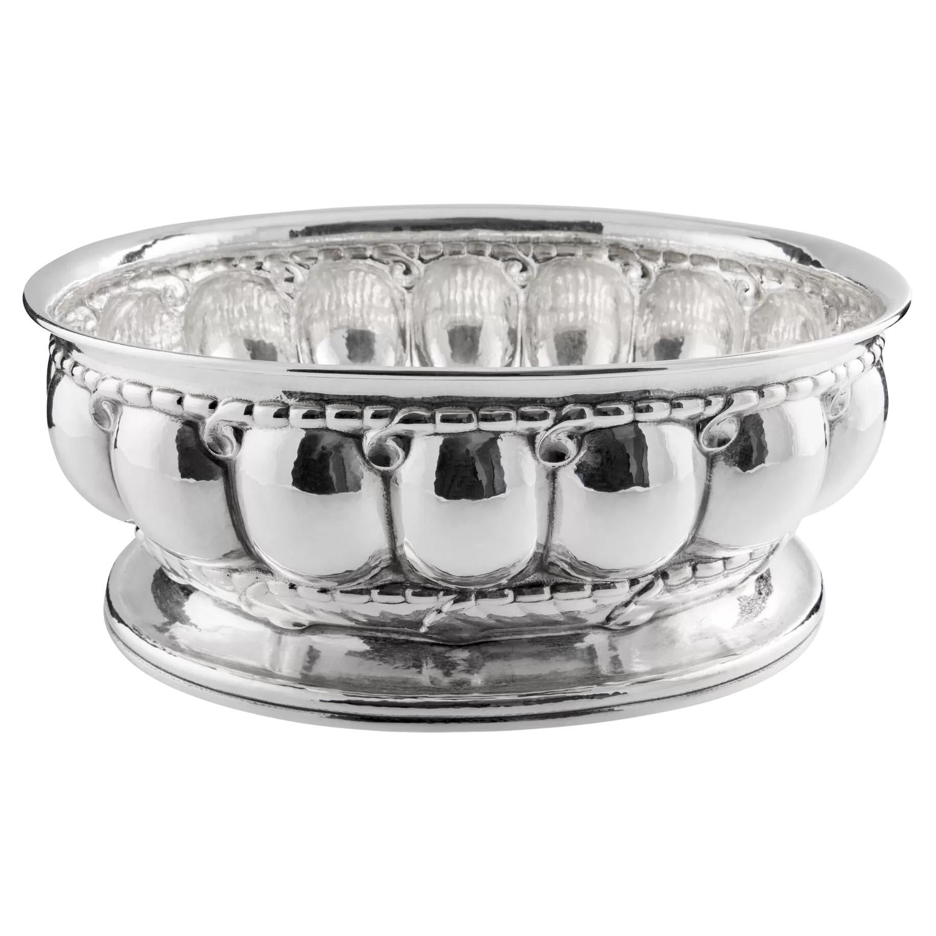 Centrotavola ovale Georg Jensen "Melon" 189 in vendita