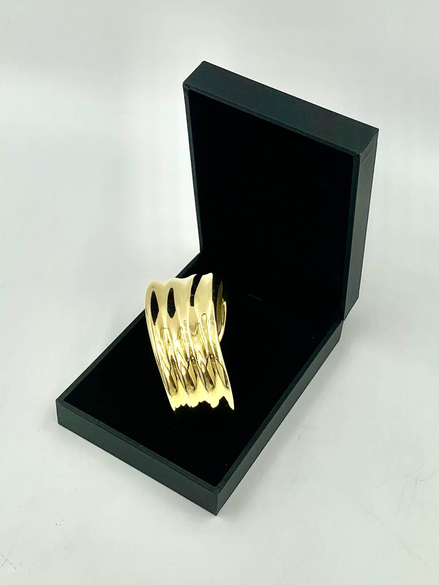Women's or Men's Georg Jensen Minas Spiridis Large 18K Yellow Gold Cuff Bracelet, 1990's