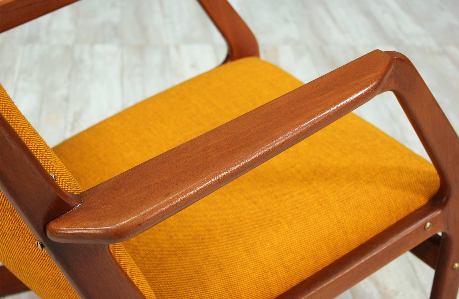 Fabric Georg Jensen Model-100 Rocking Chair for Kubus Møbler
