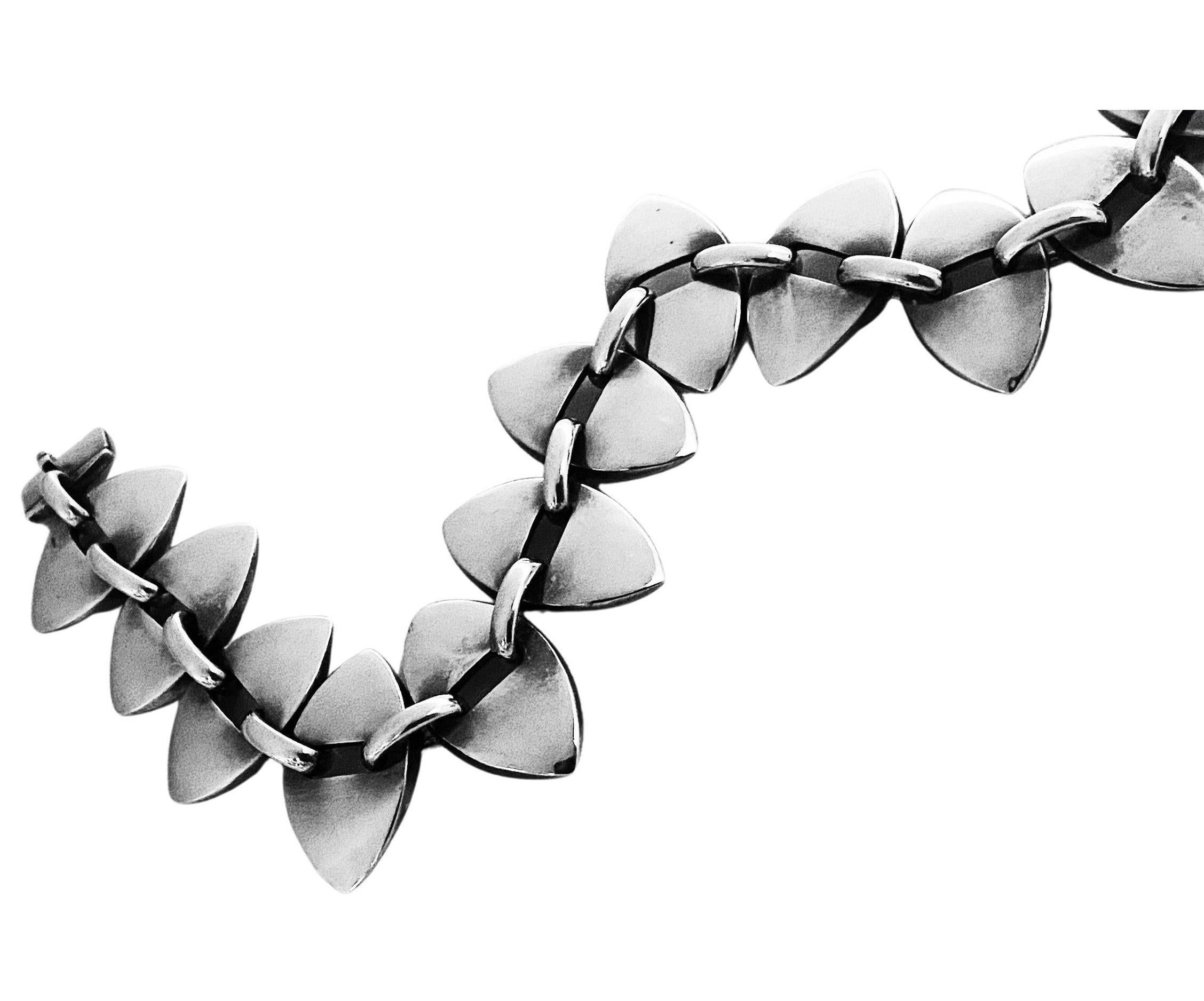 Modernist Georg Jensen Nanna Ditzel Sterling Silver Necklace No. 106 For Sale