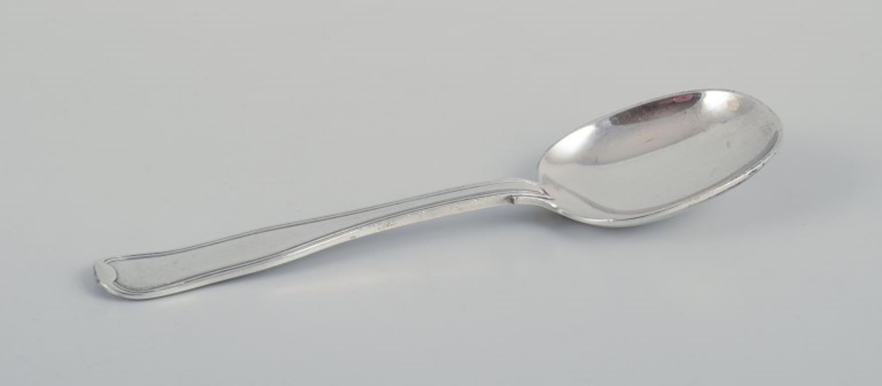 XX secolo Georg Jensen. Vecchio set di posate danesi per bambini in argento sterling. in vendita