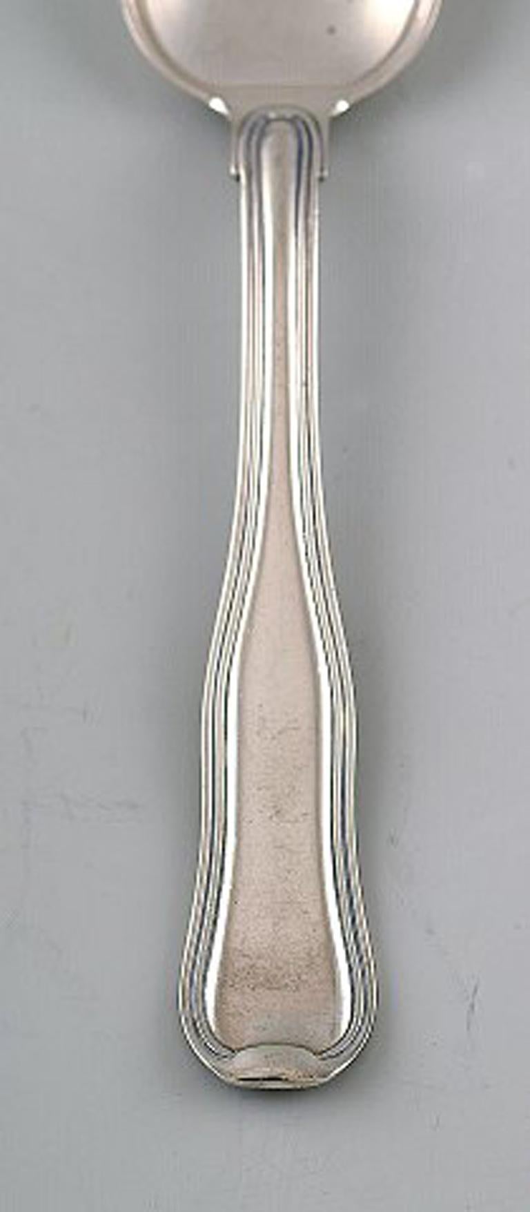 Georg Jensen Old Danish dessert spoon, 5 pcs in stock.
Stamped.
In very good condition.
Measures: 17.5 cm.