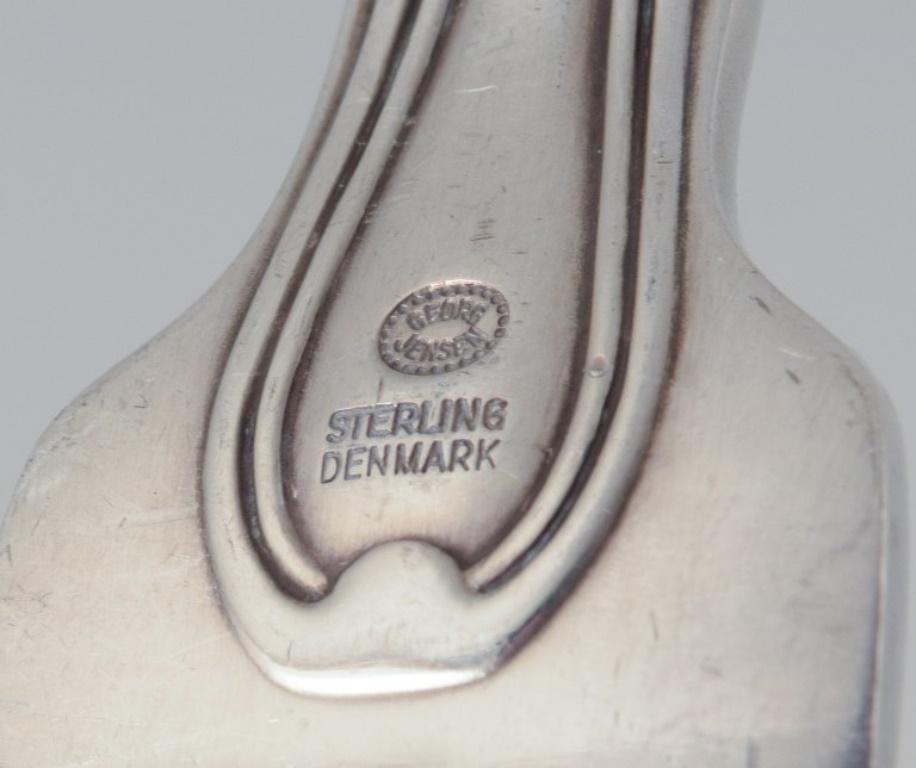 XX secolo Georg Jensen Vecchio Danese. Quattro forchette da pranzo in argento sterling. in vendita