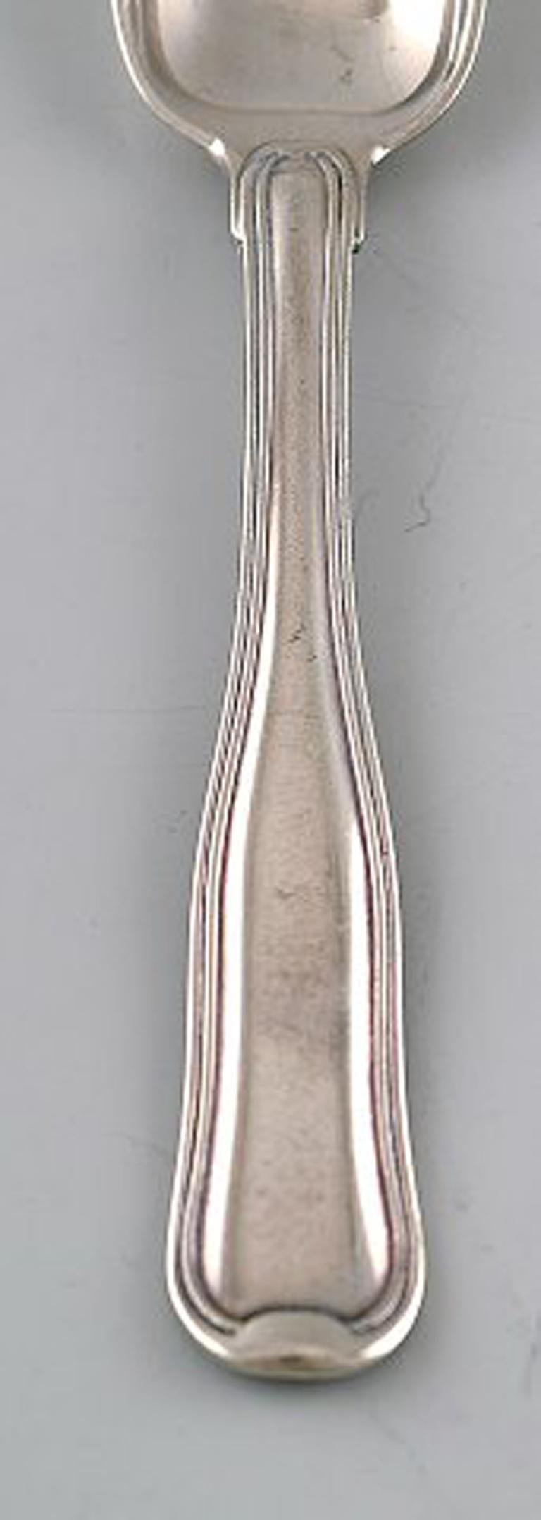 Georg Jensen Old Danish service. Coffee spoon. 7 pcs in stock.
Stamped.
In very good condition.
Measures: 11 cm.