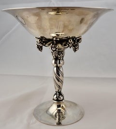 Georg Jensen Coppia di tazze d'uva in argento, 263B