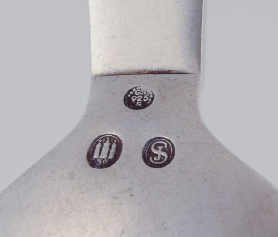 Pirámide Georg Jensen. Abrebotellas de plata de ley y acero inoxidable. Danés en venta