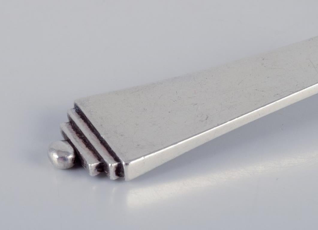 Pirámide Georg Jensen. Cuchara compota de plata de ley. Art Decó en venta