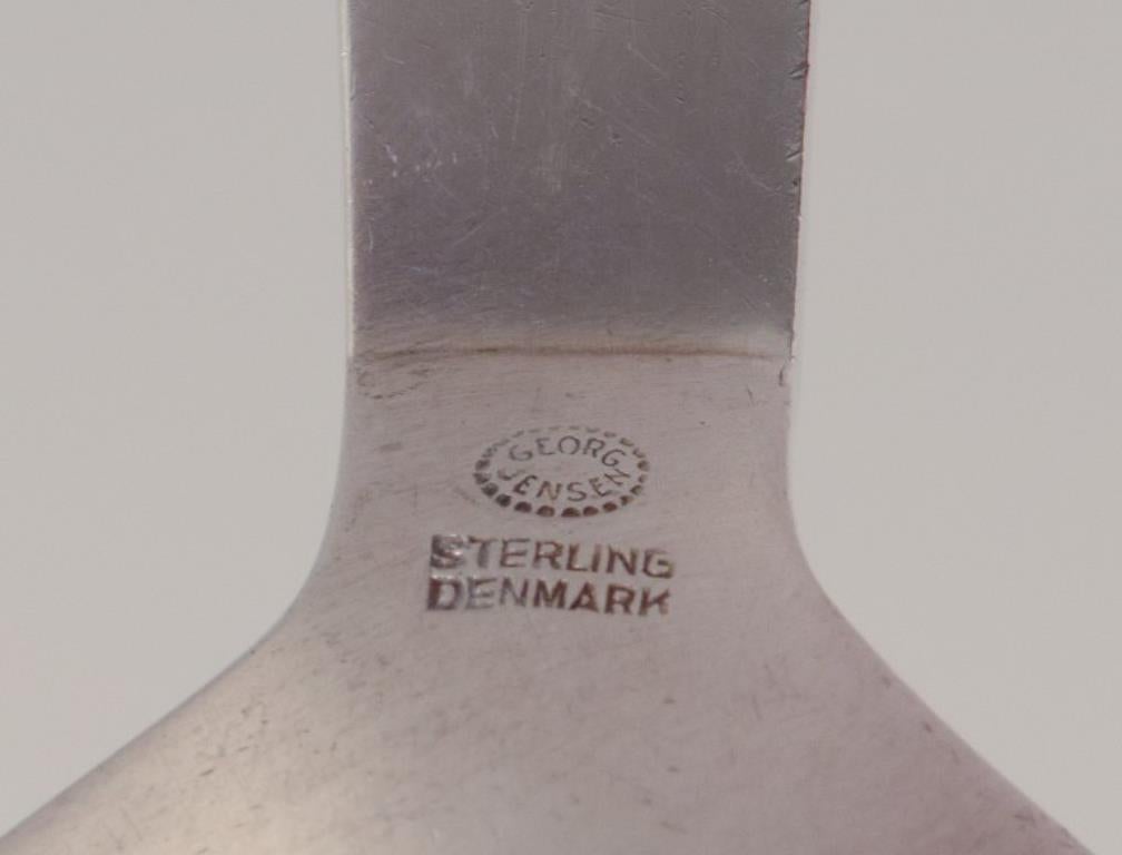 Pirámide Georg Jensen. Cuchara compota de plata de ley. Danés en venta
