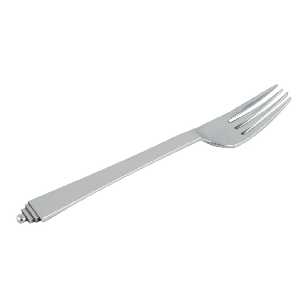 Georg Jensen Pyramid. Dinner fork in sterling silver.  Hallmarked: 1933-1944.