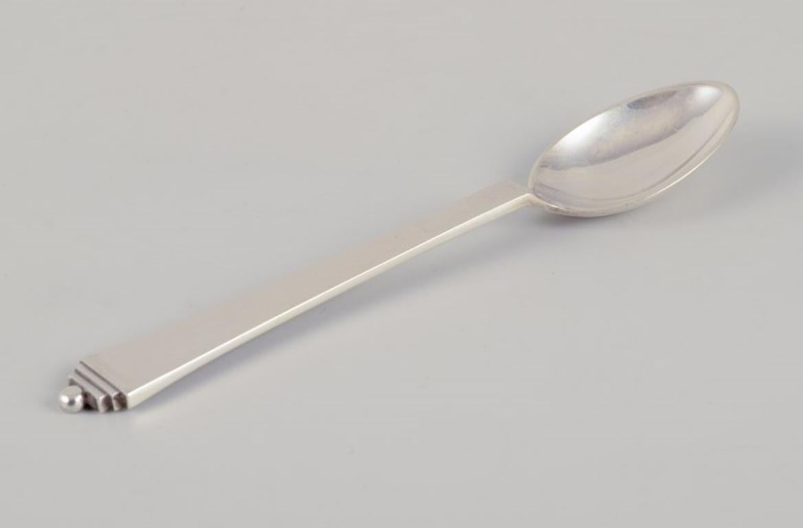 Piramide di Georg Jensen.
Cinque cucchiaini in argento sterling.
Hallmark: 1915-1932.
Condizioni perfette.
Dimensioni: 12,0 cm.