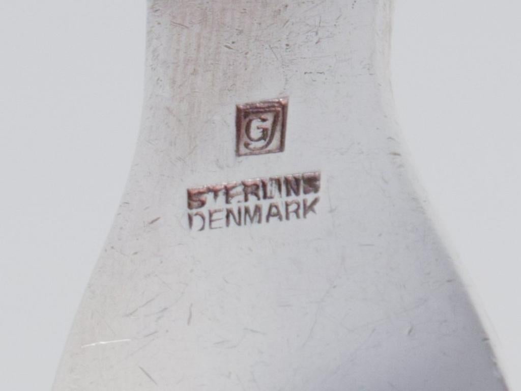 Danese Forchetta da arrosto a piramide Georg Jensen in argento sterling. Hallmark: 1933-1944. in vendita