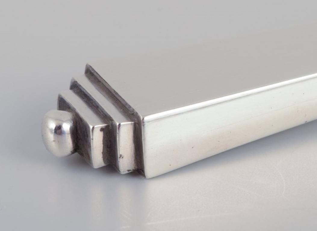 Georg Jensen Pala de servir piramidal de plata de ley y acero inoxidable. Art Decó en venta