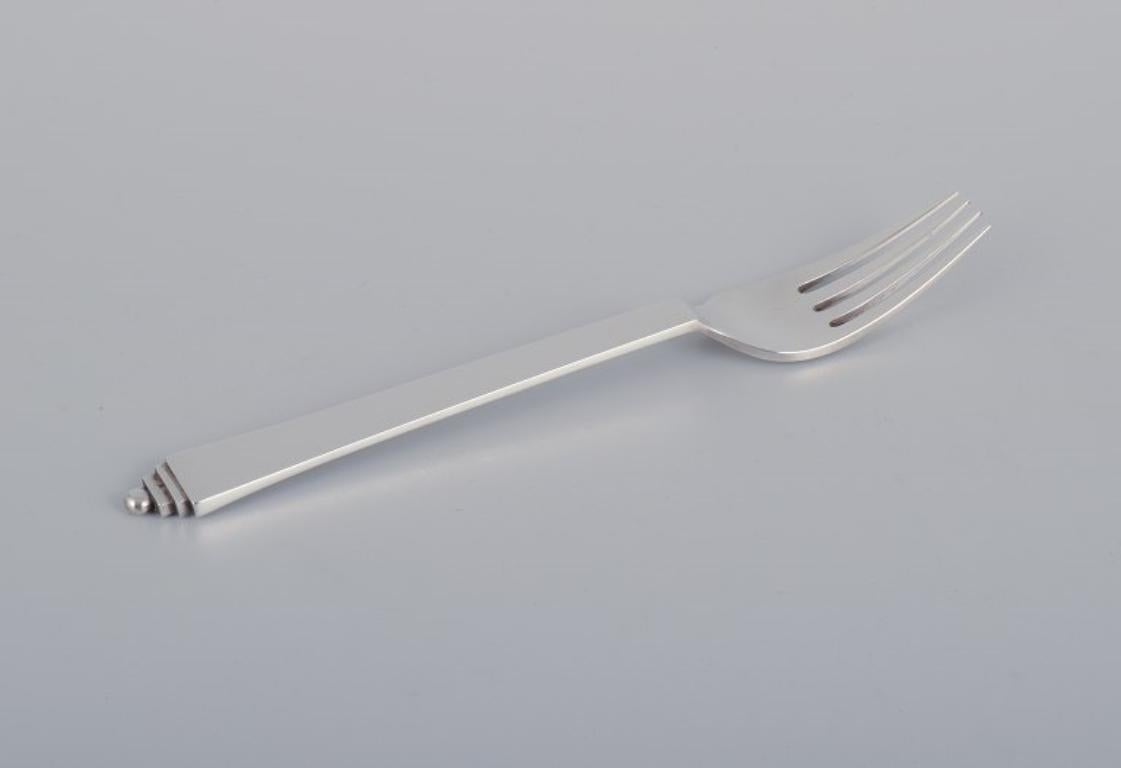 Pyramide von Georg Jensen, Satz von sechs Tafelgabeln aus Sterlingsilber. 1933- 1944 (Art déco) im Angebot