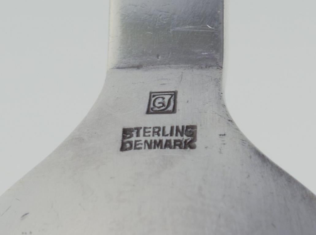 Piramide di Georg Jensen. Set di sei cucchiai da tavola in argento 830 e argento sterling In condizioni ottime in vendita a Copenhagen, DK