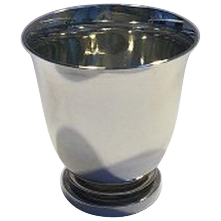 Georg Jensen Pyramid Sterling Silver Cigarette / Bar Cup No 660A For Sale  at 1stDibs
