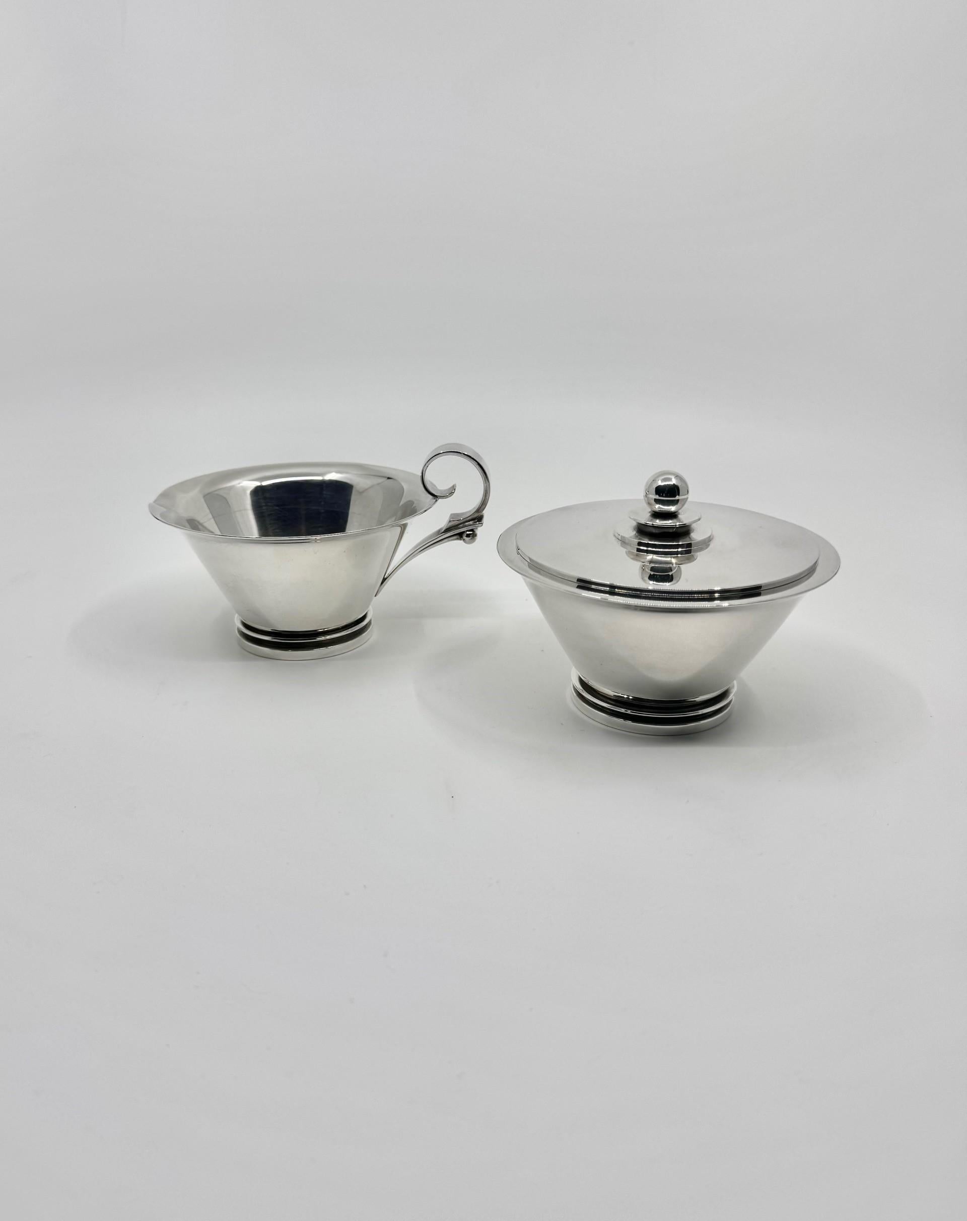 Art Deco Georg Jensen Pyramid Sterling Silver Creamer and Sugar 600A For Sale