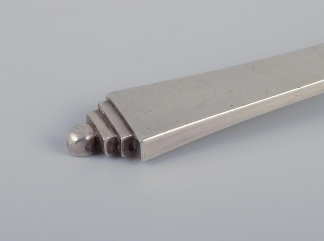 Georg Jensen Pyramiden-Zuckerlöffel aus Sterlingsilber. (Art déco) im Angebot