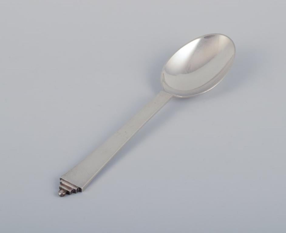 Georg Jensen Pirámide, tres cucharas de comedor de plata de ley. Art Decó en venta
