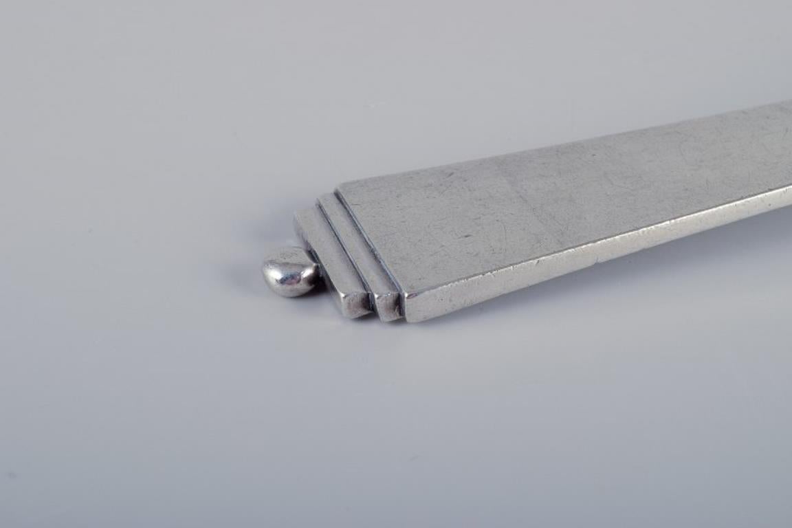 Georg Jensen Pyramide. Sehr großer Servierlöffel aus Sterlingsilber. (Art déco) im Angebot