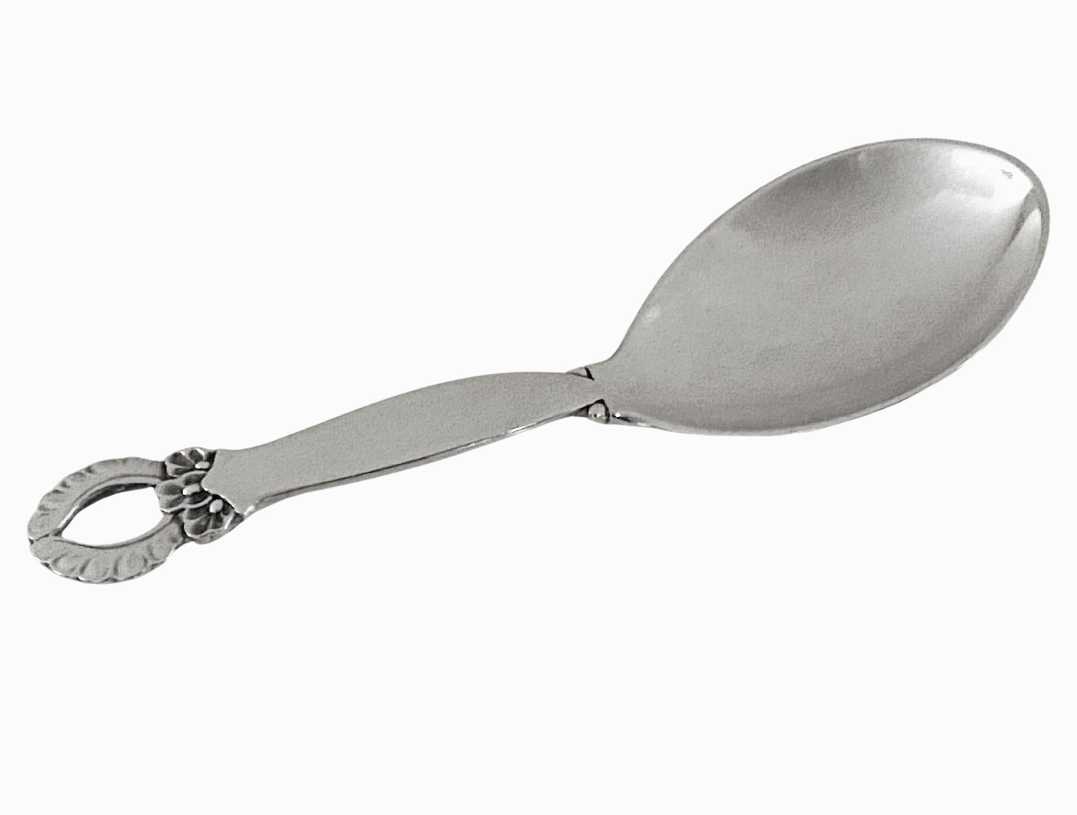 Mid-Century moderno Georg Jensen cucchiaio Caddy in argento Sterling dal design raro C.A. Jensen 1940 in vendita