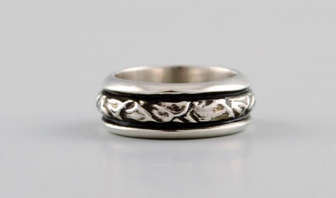 Georg Jensen Ring aus Sterlingsilber, Modell 28C, spätes 20. Jahrhundert im Zustand „Hervorragend“ im Angebot in bronshoj, DK