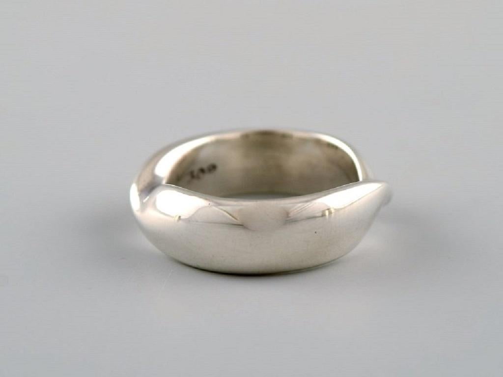 Georg Jensen ring in turned sterling silver. Model 308. Late 20th Century.
Width: 6 mm.
Diameter: 16 mm.
US size: 5.5.
In excellent condition.
Stamped.
In most cases, we can change the size for a fee (USD 50) per ring.