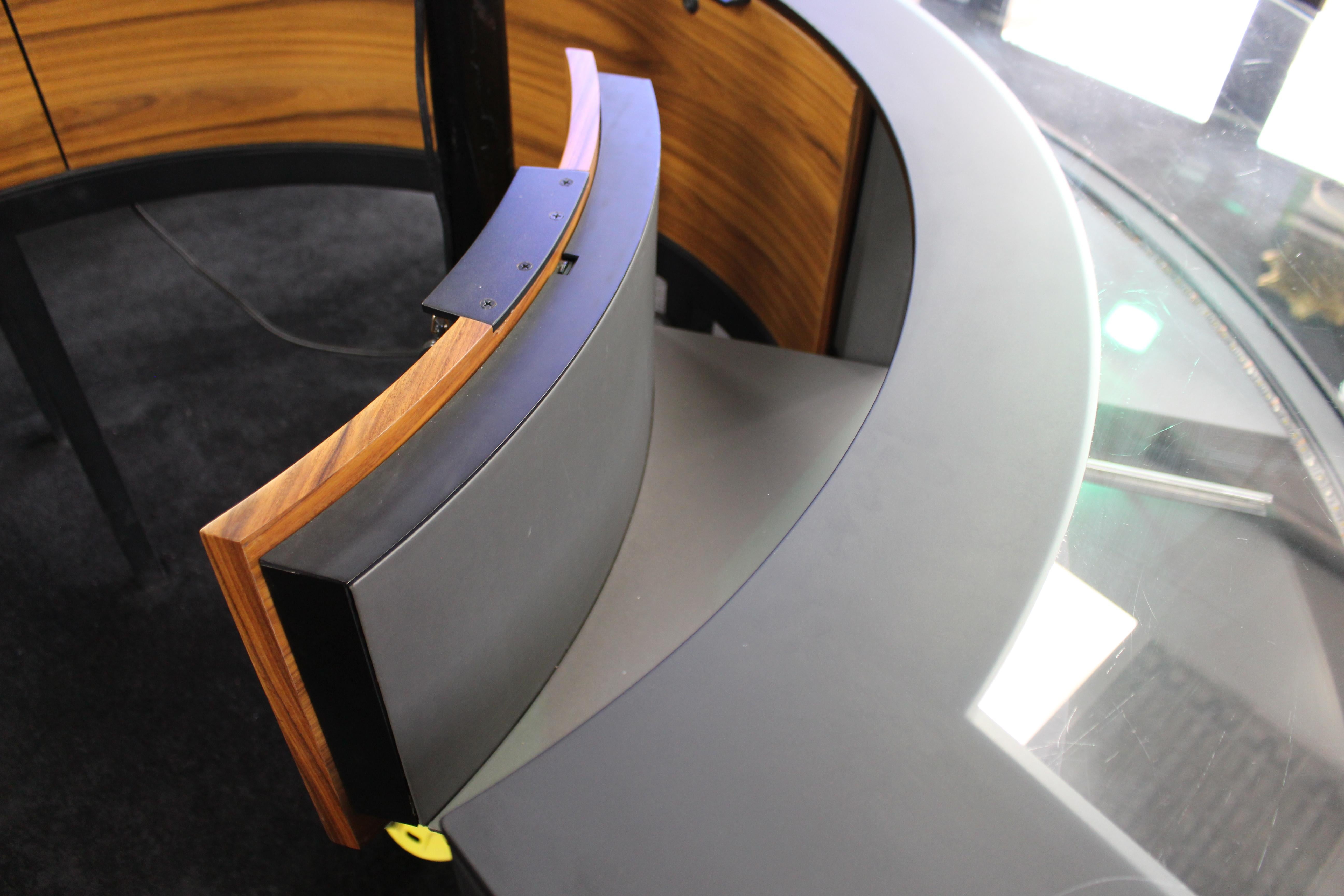 Georg Jensen Showroom Cabinet in Curved Glass and Ebonised Steel For Sale 6