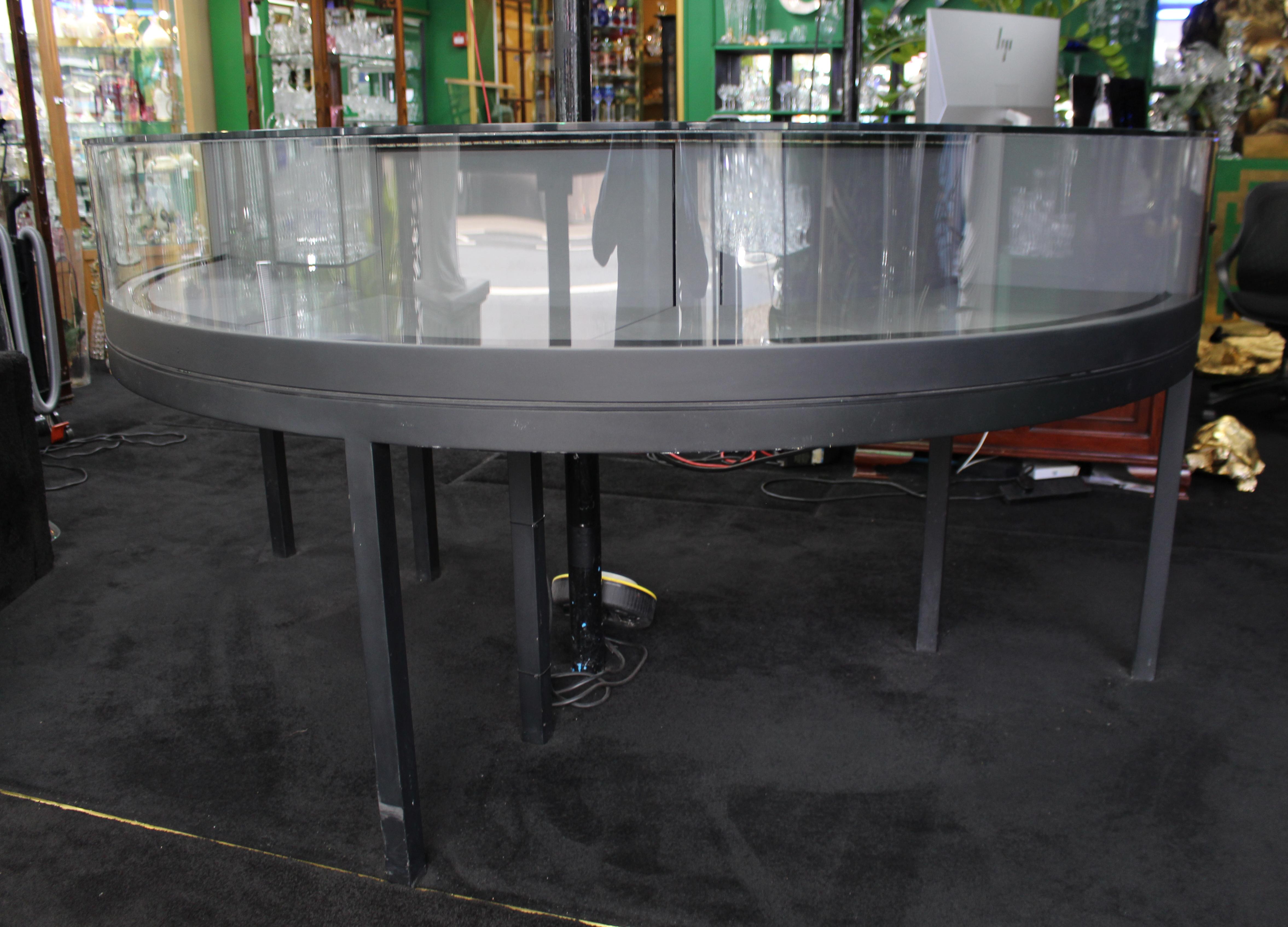 Contemporary Georg Jensen Showroom Cabinet in Curved Glass and Ebonised Steel For Sale