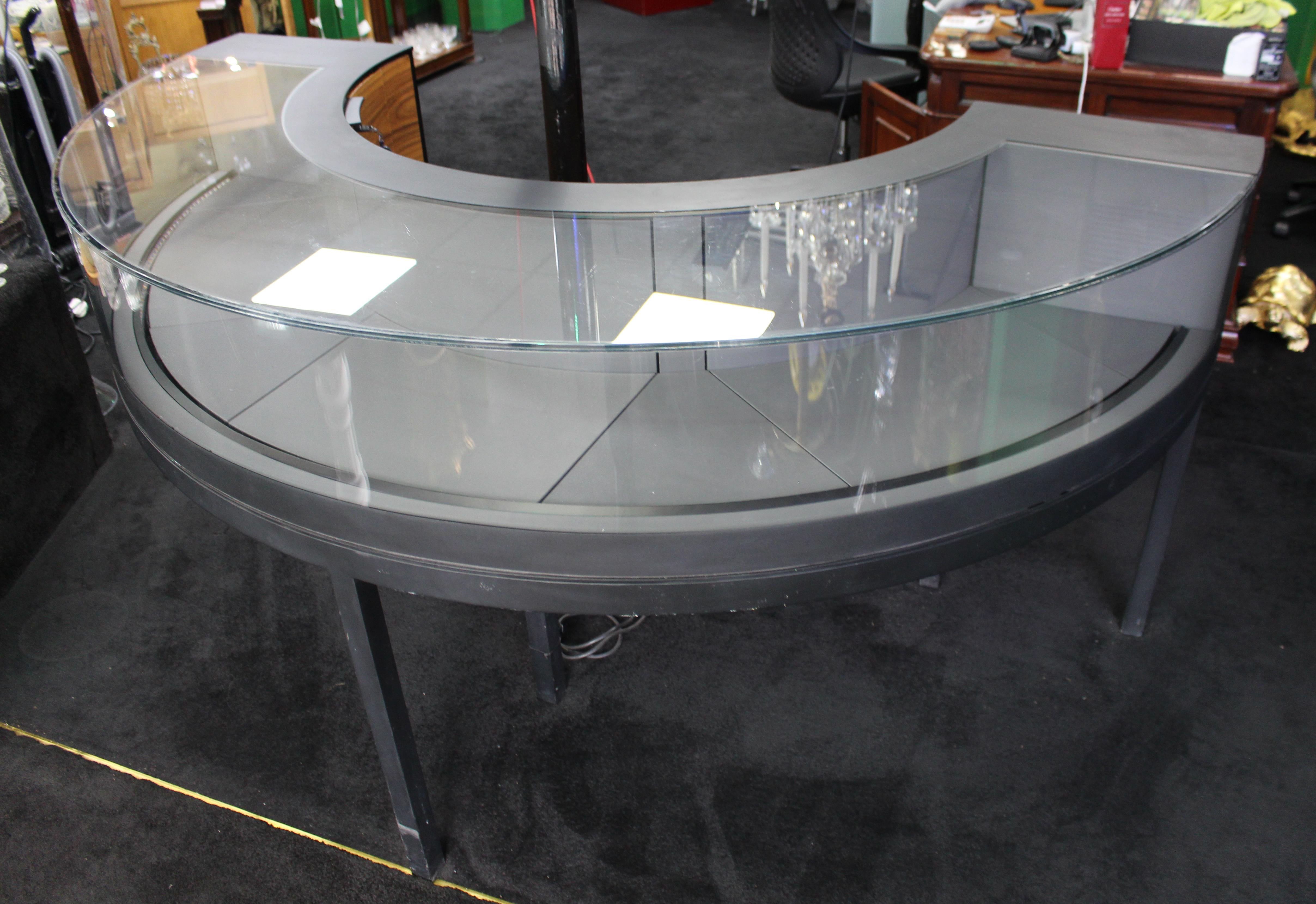 Georg Jensen Showroom Cabinet in Curved Glass and Ebonised Steel For Sale 1