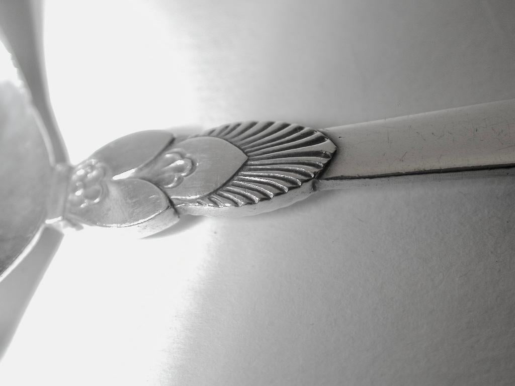 Arts and Crafts Georg Jensen Silver Cactus Pattern Cream Ladle, London, Dated 1933 For Sale