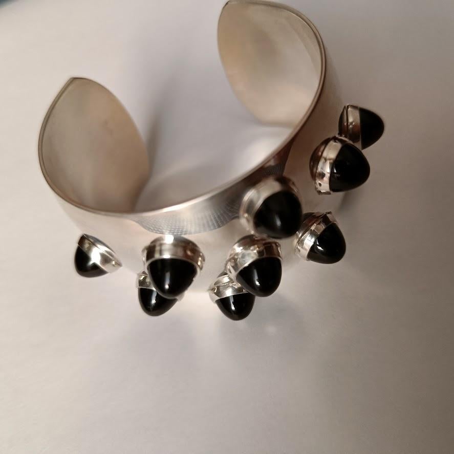 Georg Jensen Silver Cuff Bracelet Design 624 with Black Onyx Cabochons In Excellent Condition In Magenta, IT