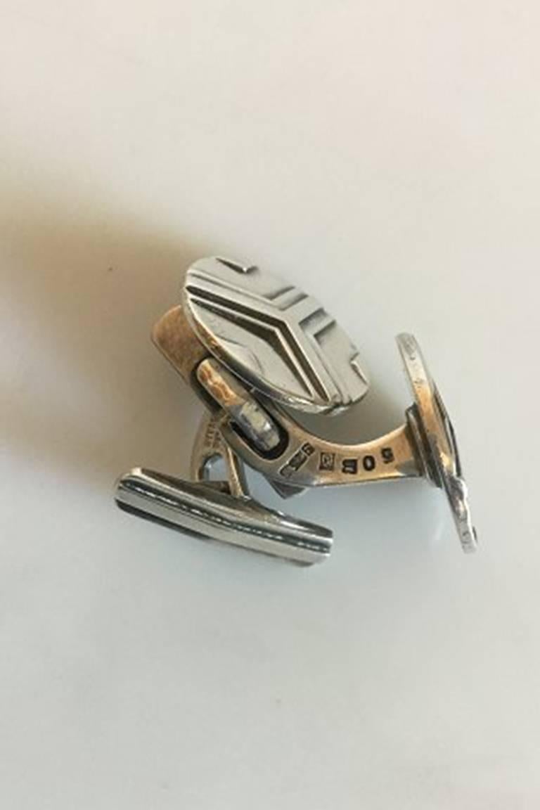 Georg Jensen Silver Cuff Links No 60B. Measures 1,8 cm / 0 48/64 in. diameter.. Weighs 12.4 g / 0.44 oz. From 1932-1944