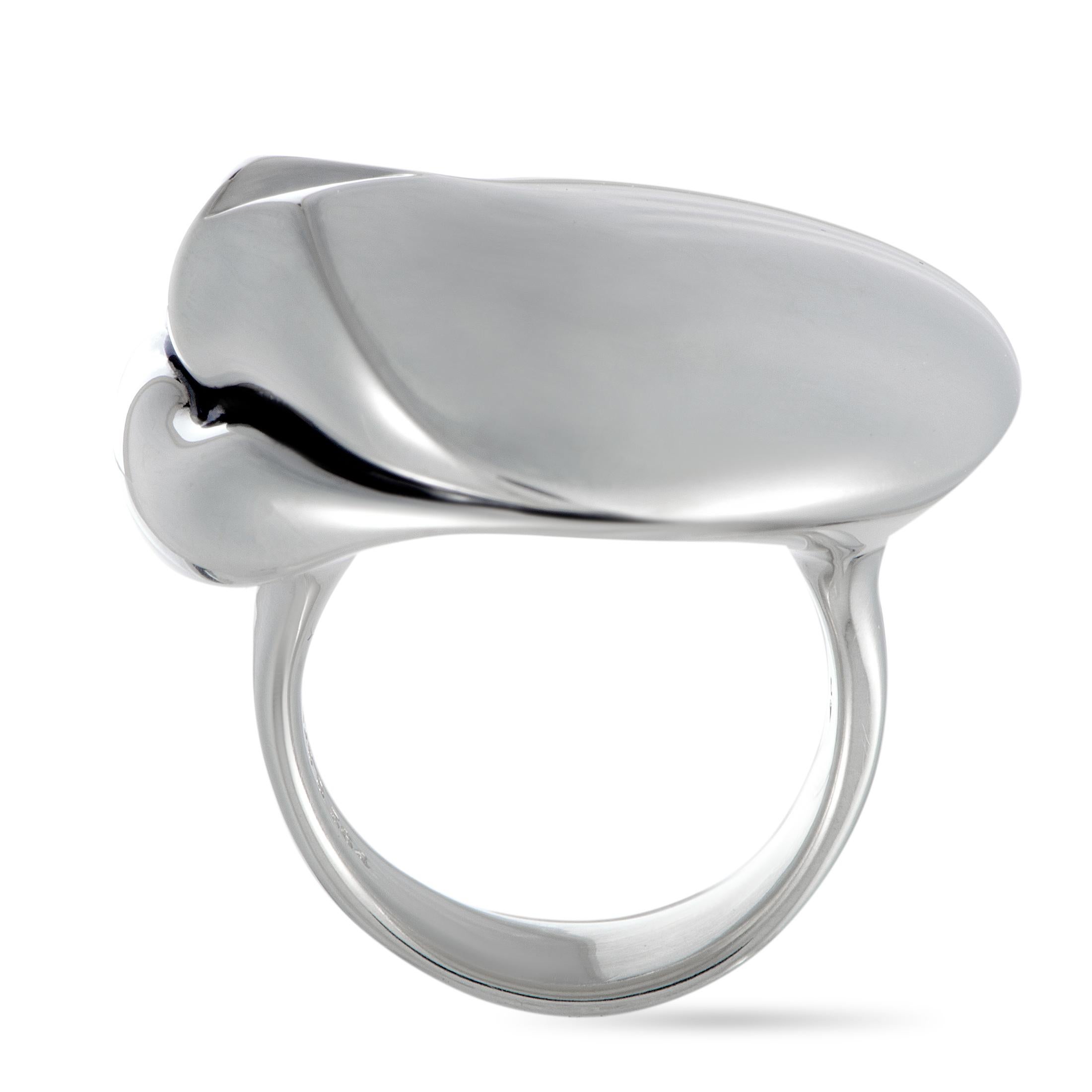 This Georg Jensen ring is crafted from silver and weighs 24.1 grams. The ring boasts band thickness of 4 mm and top height of 10 mm, while top dimensions measure 30 by 30 mm.

Offered in brand new condition, this item includes the manufacturer’s