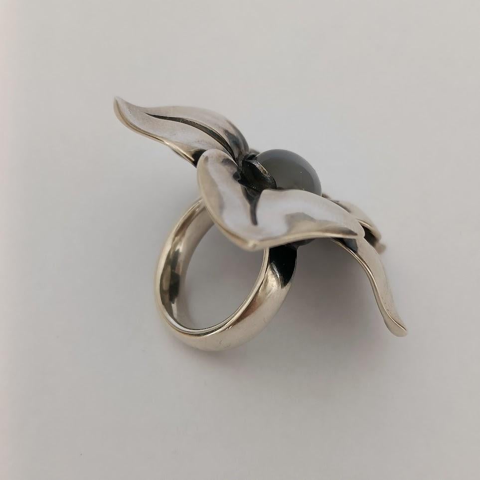 Cabochon Georg Jensen Silver Ring 562B with Grey Moonstone designed by Regitze Overgaard For Sale