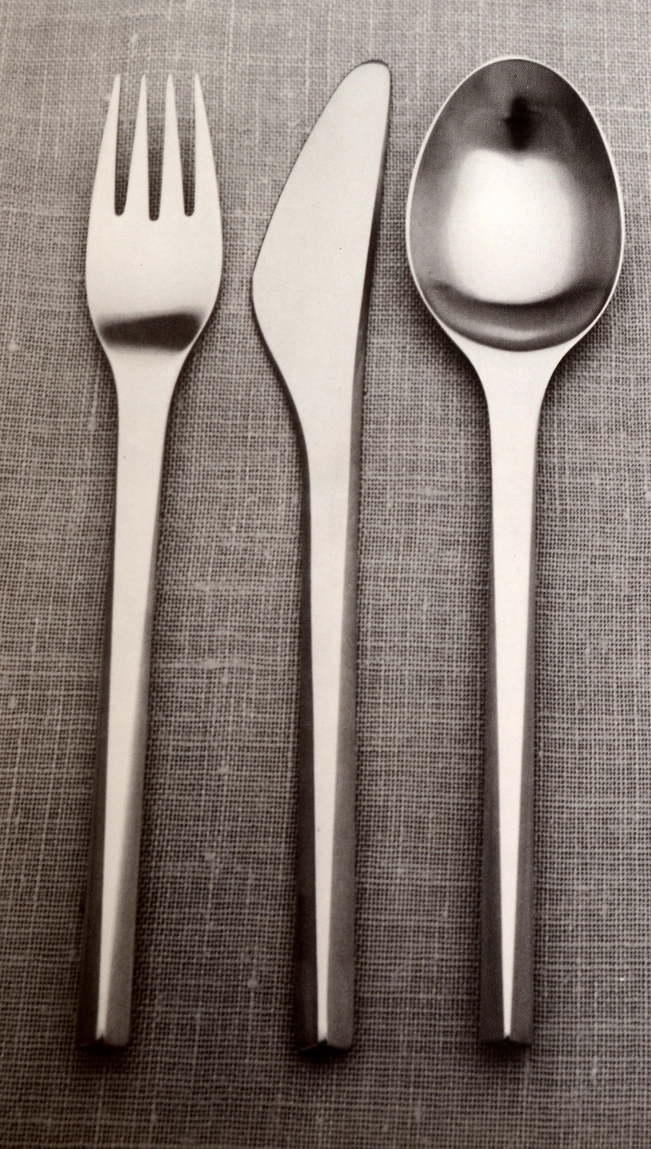 Georg Jensen Silversmithy: 77 Artists, 75 Years, 1st Ed Hardcover For Sale 3