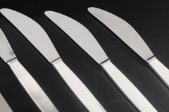 Georg Jensen. Six 'Cypress' lunch knives in sterling silver and stainless steel.