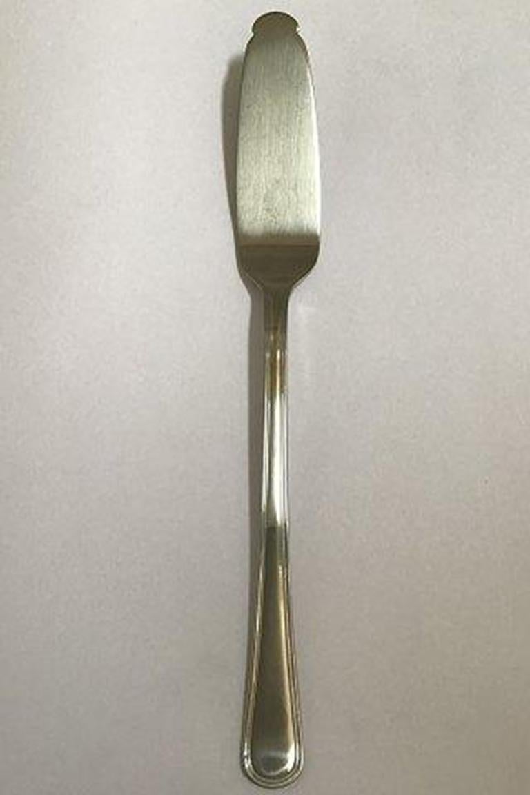 Georg Jensen stainless 'Copenhagen Line, Matte' fish knife 

Measures 21 cm (8.26 in).
