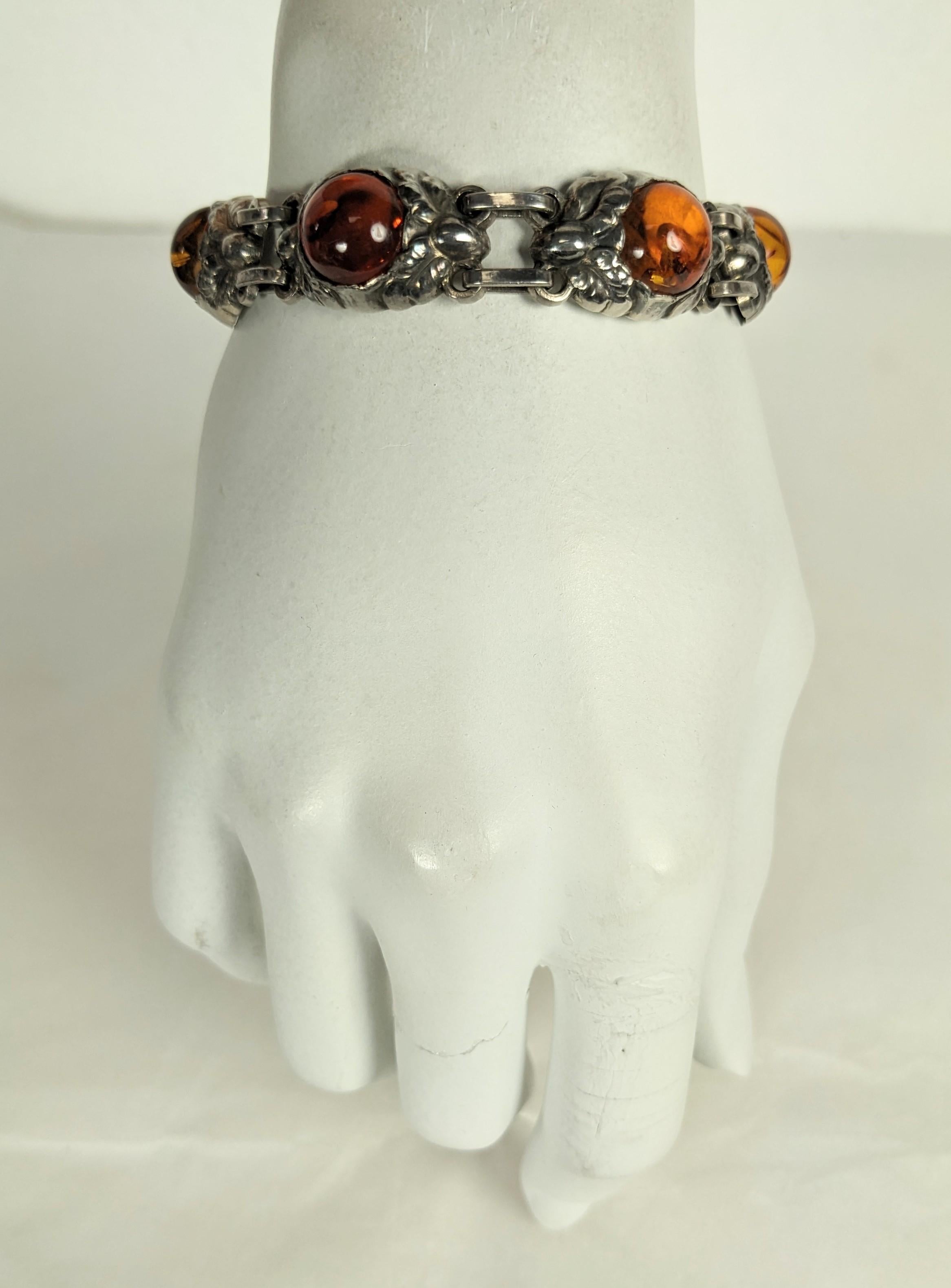 Georg Jensen Bracciale in argento con cabochon d'ambra in vendita 3